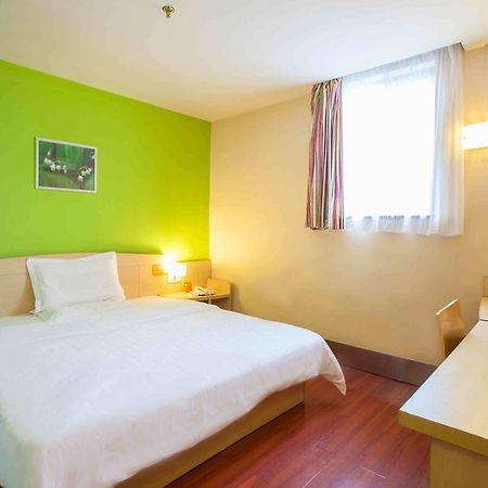 7Days Inn Guiyang West Yan'An Road Екстериор снимка