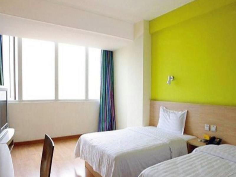 7Days Inn Guiyang West Yan'An Road Екстериор снимка